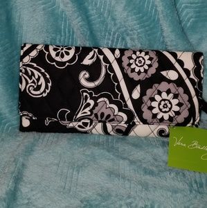 Vera Bradley Trifold Wallet Midnight Paisley Print